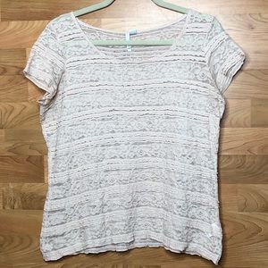 Elle Lace Top Size Medium